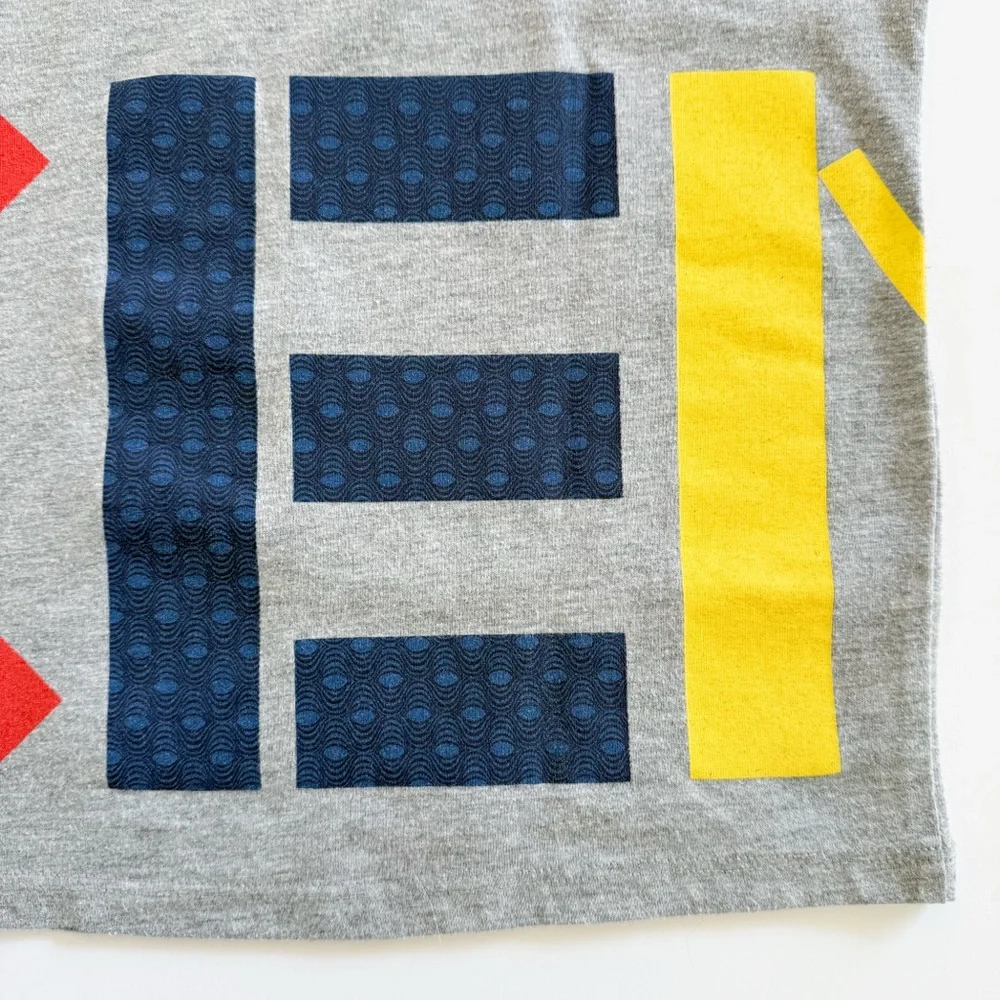 Kenzo Kids Logo Wraparound Graphic Tee Gray T-Shirt Youth Size 10 / 140 Unisex